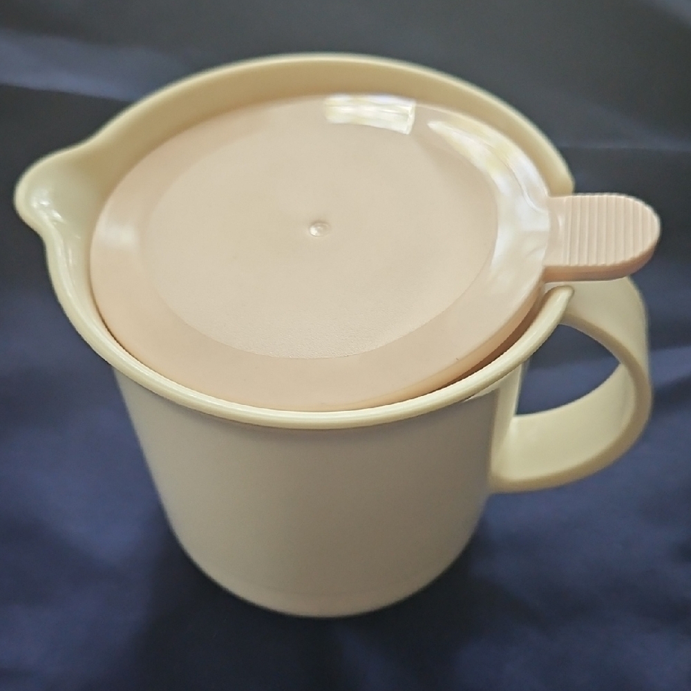 Tupperware Cream Coffee & Tea Accessories Set